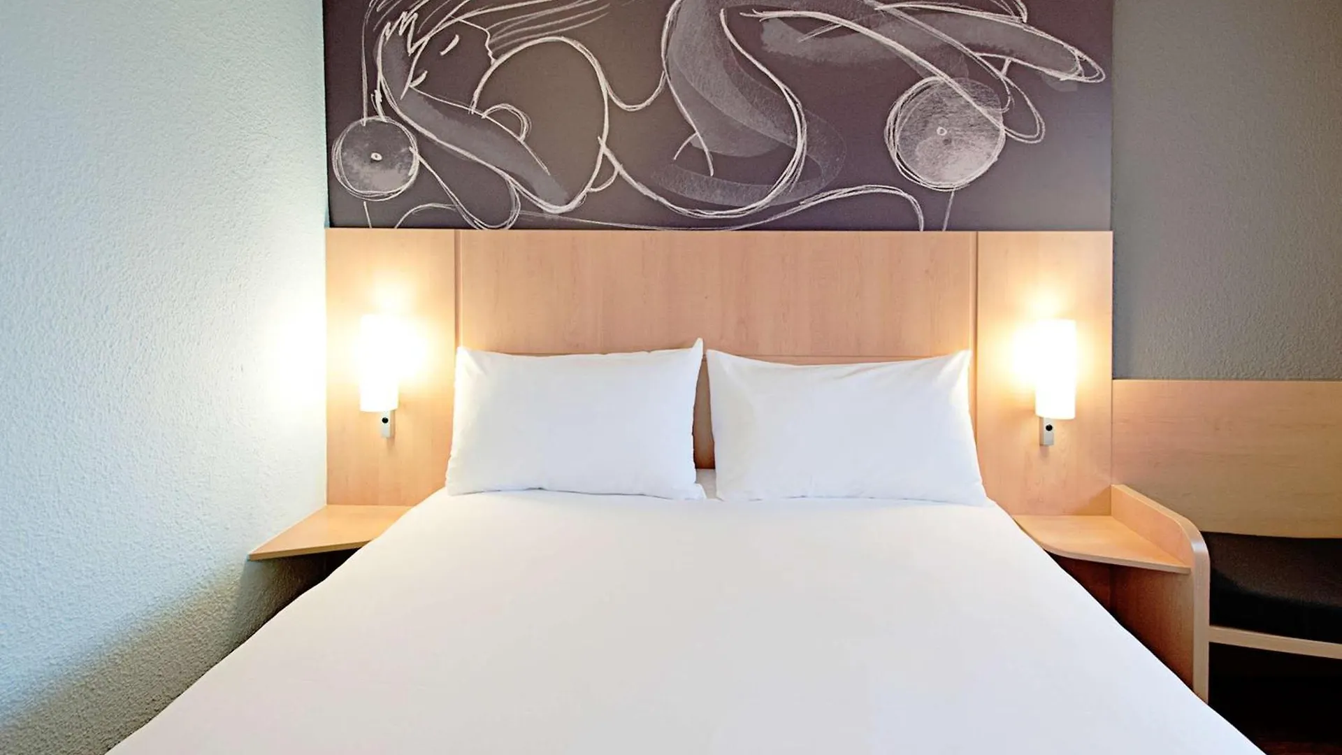 ** Hotel Ibis Barcelona Meridiana Spain